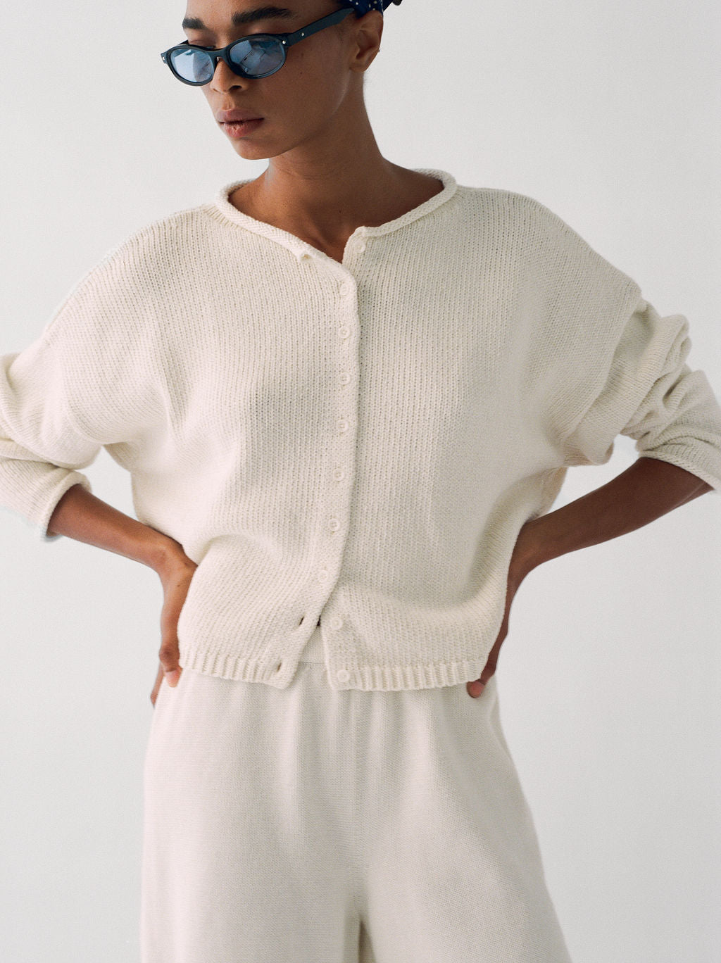 PERI SHRUNKEN CARDIGAN IN MILK – James Street Co